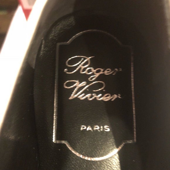 Roger Vivier - Valentine special collection - Picture 6 of 7